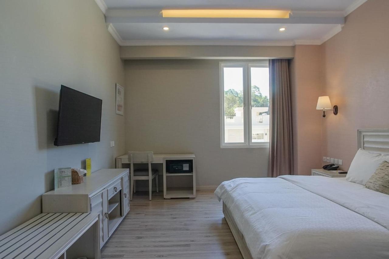 Hotel Villa Emitta Tomohon Eksteriør bilde