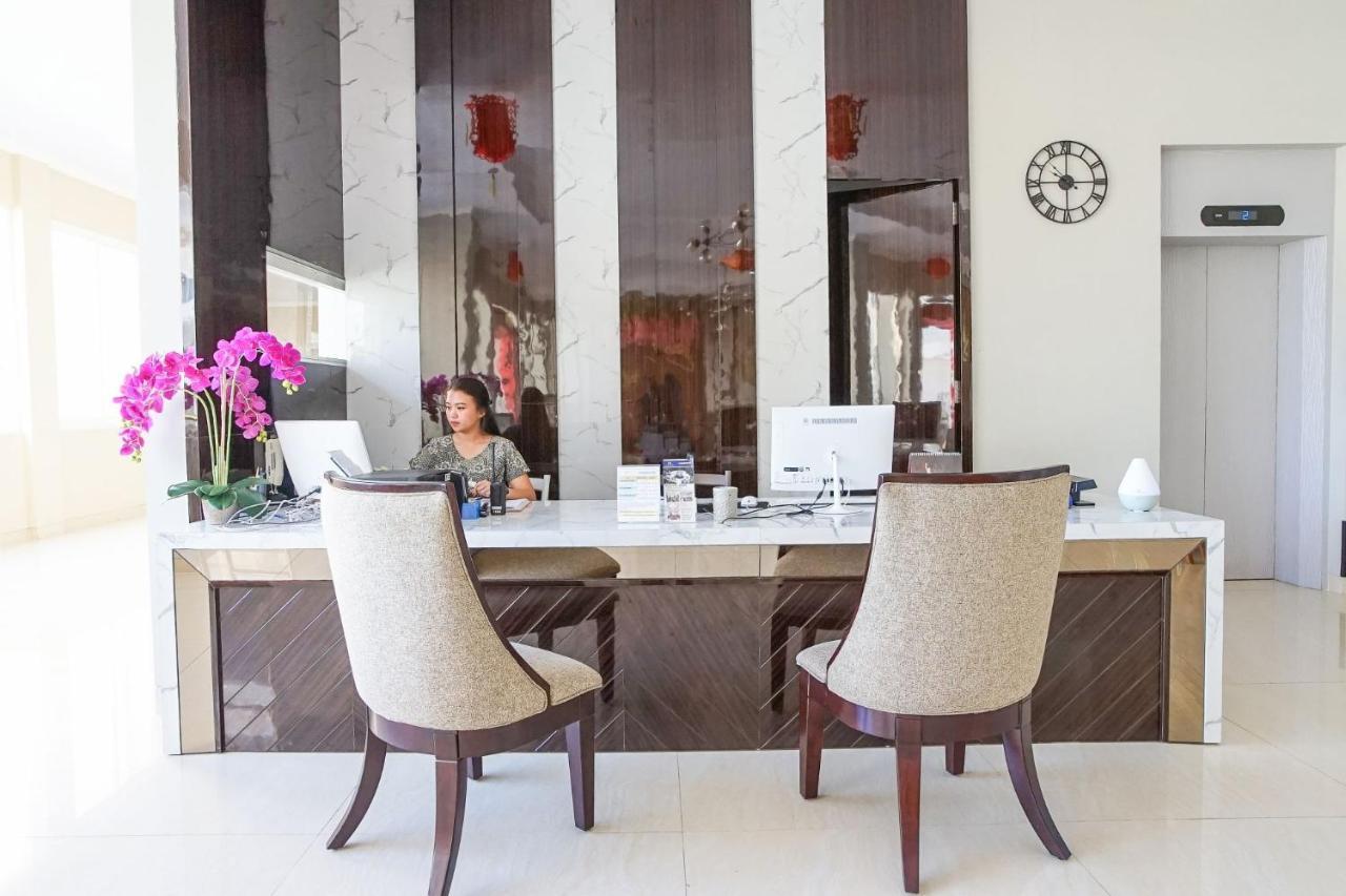 Hotel Villa Emitta Tomohon Eksteriør bilde